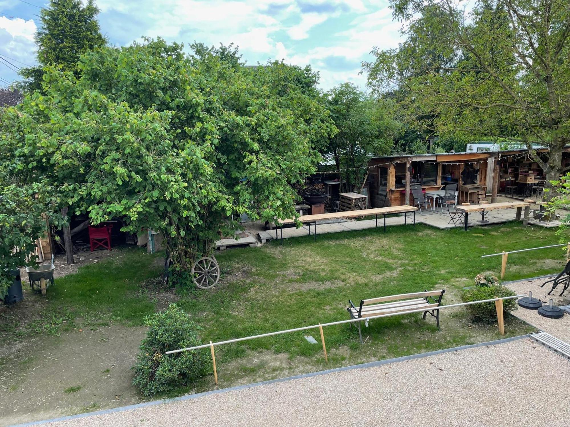 Les Chambres De Laurette Spa Exteriör bild