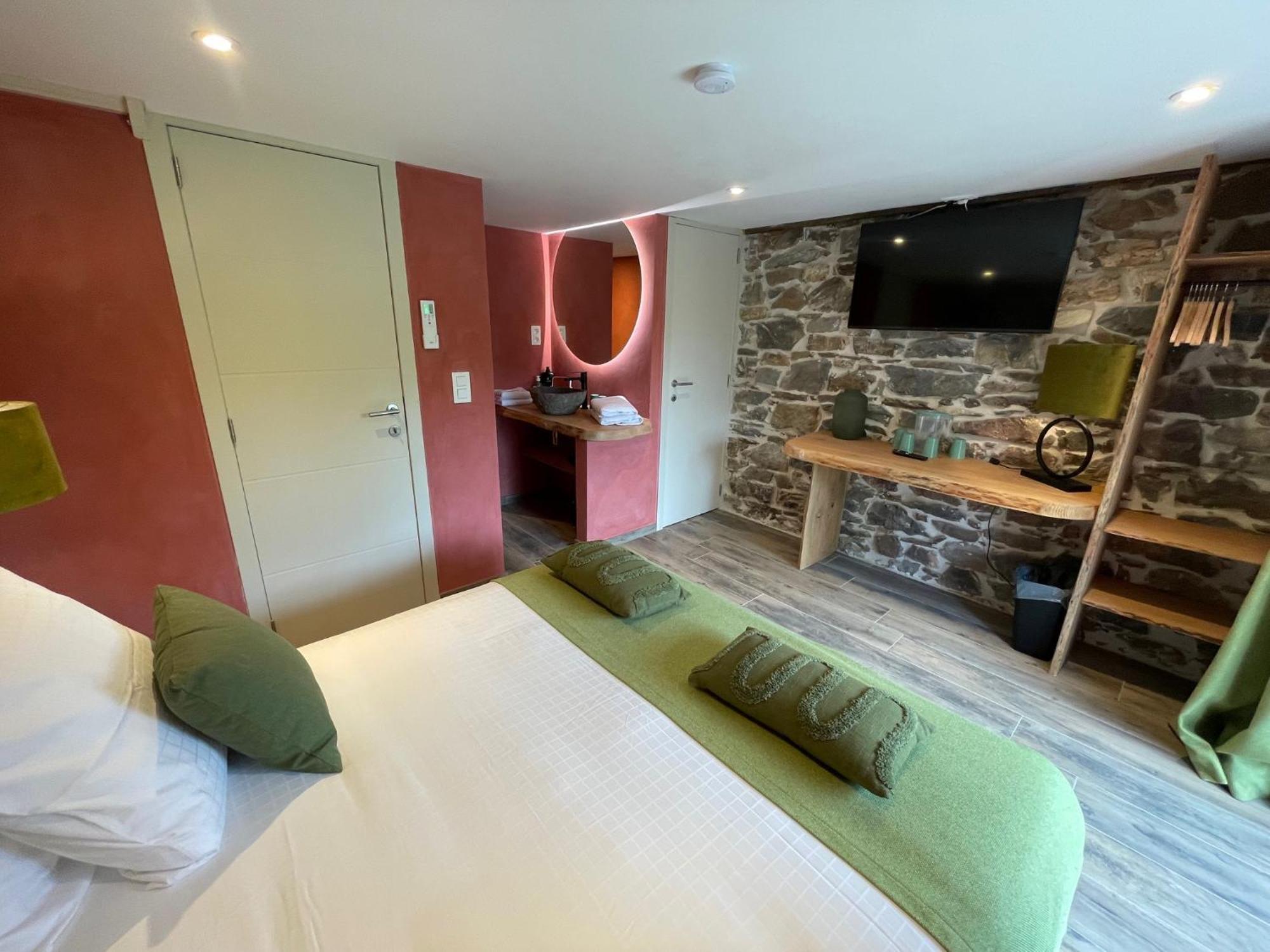 Les Chambres De Laurette Spa Exteriör bild
