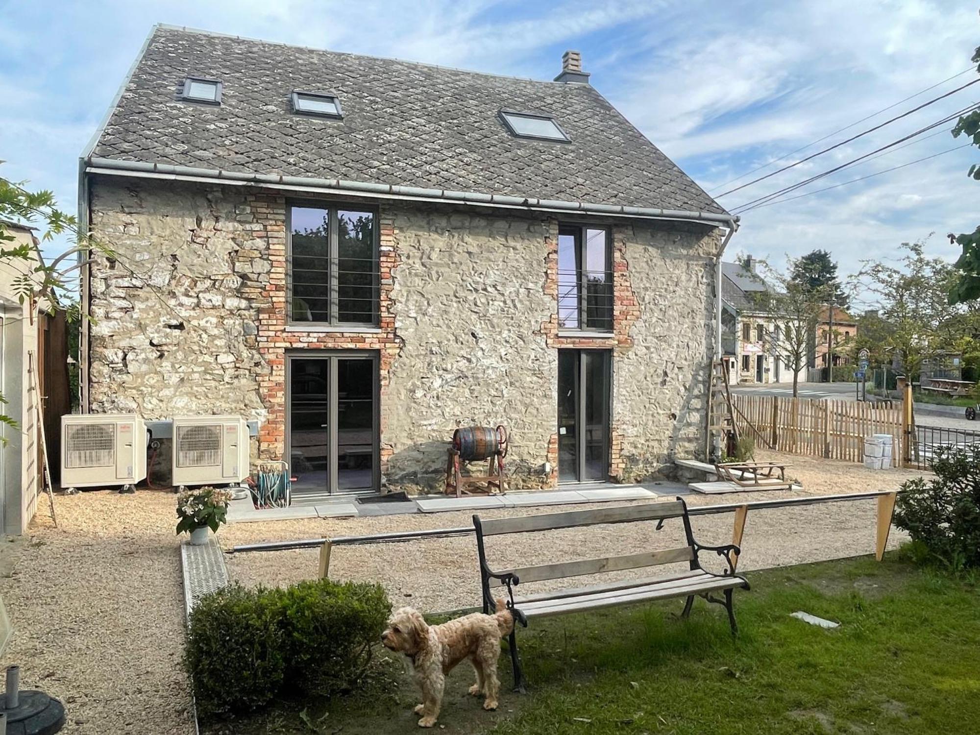 Les Chambres De Laurette Spa Exteriör bild