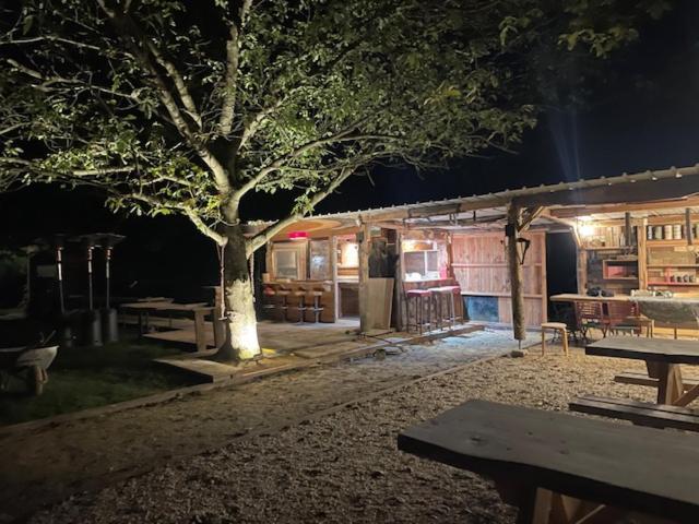 Les Chambres De Laurette Spa Exteriör bild